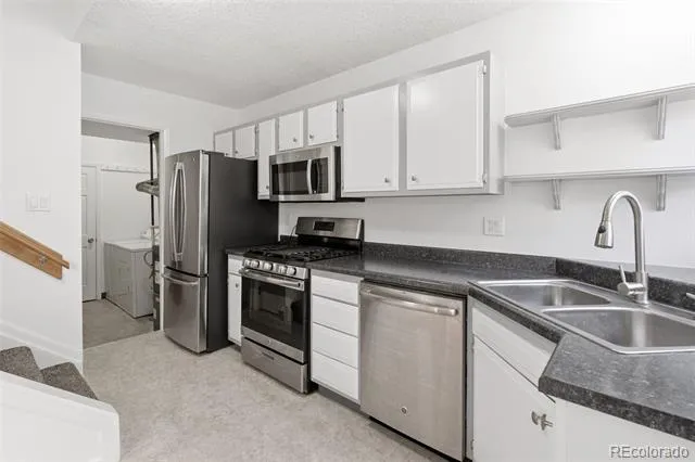 1719 S Lee Street #D Lakewood, CO 80232