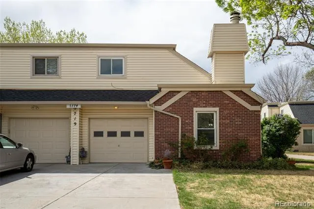 1719 S Lee Street #D Lakewood, CO 80232