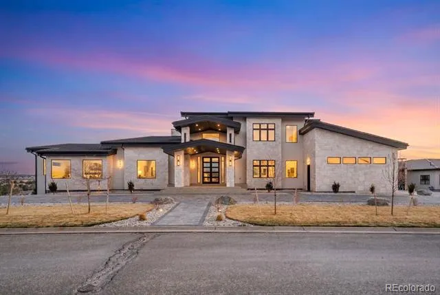 6954 S Espana Way Centennial, CO 80016