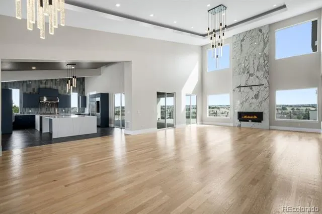 6954 S Espana Way Centennial, CO 80016