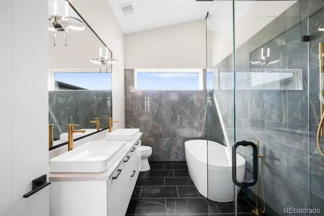 6954 S Espana Way Centennial, CO 80016