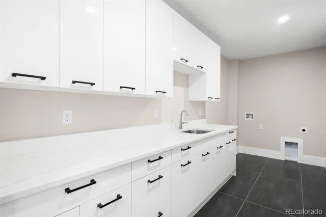 6954 S Espana Way Centennial, CO 80016