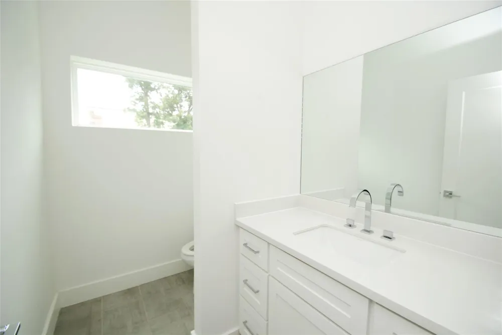7707 Jacquelyn Oaks Road Houston, TX 77055