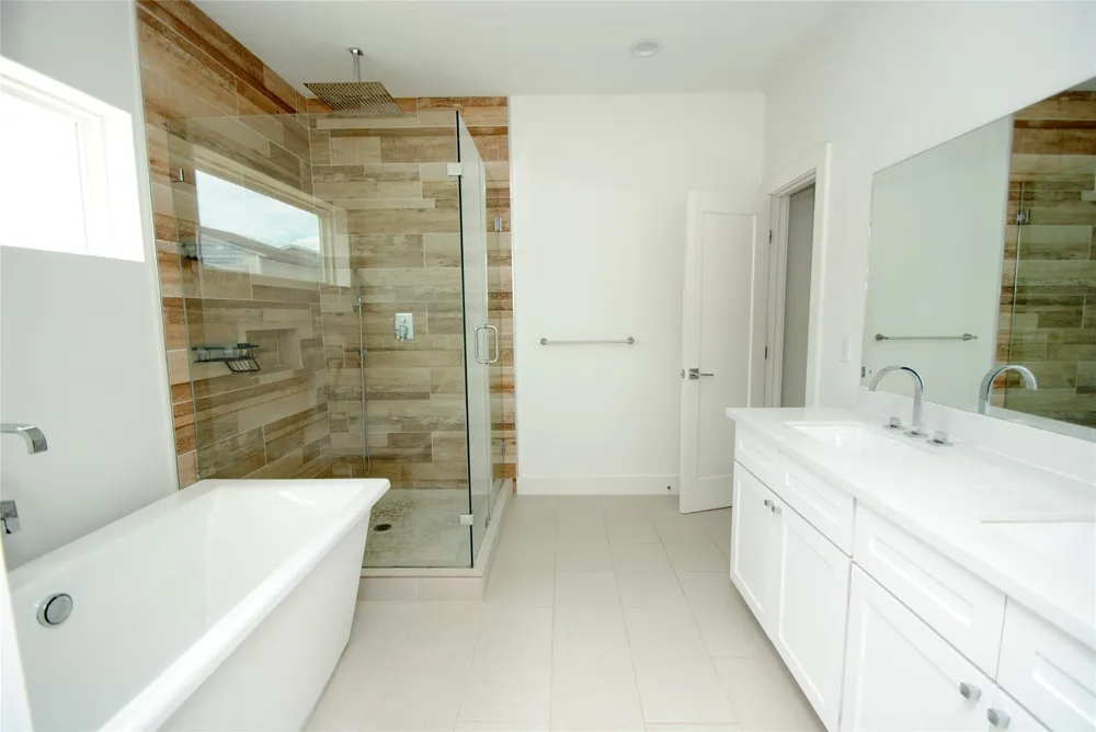 7707 Jacquelyn Oaks Road Houston, TX 77055