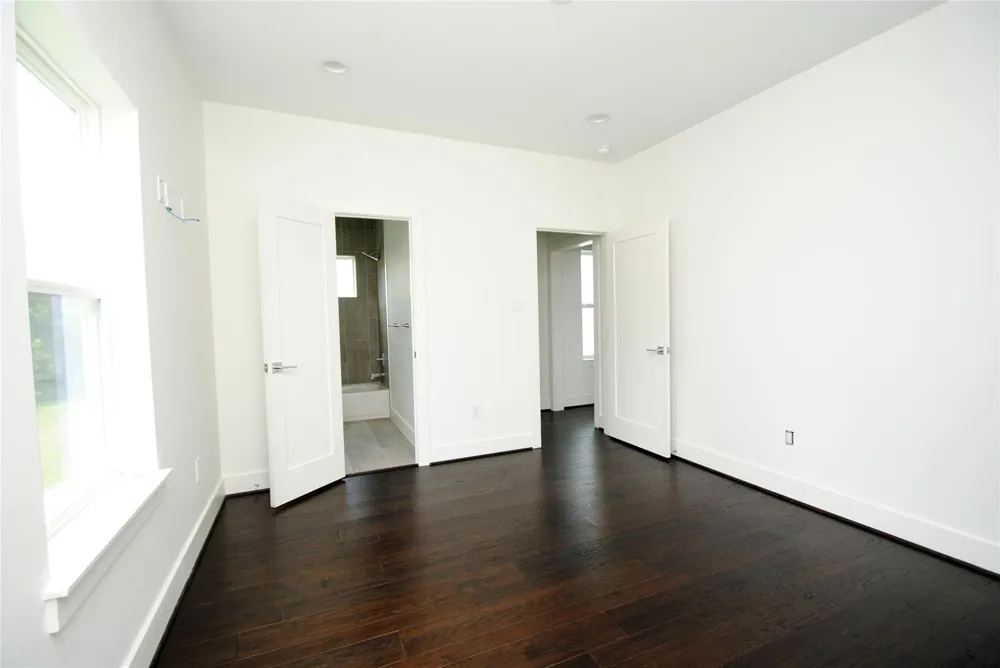 7707 Jacquelyn Oaks Road Houston, TX 77055