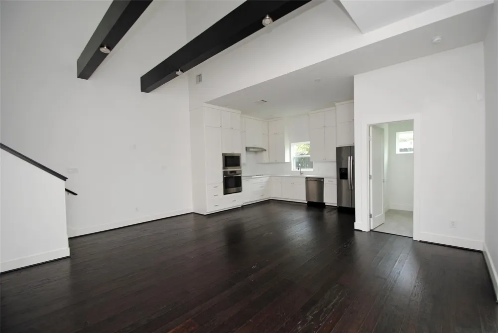 7707 Jacquelyn Oaks Road Houston, TX 77055