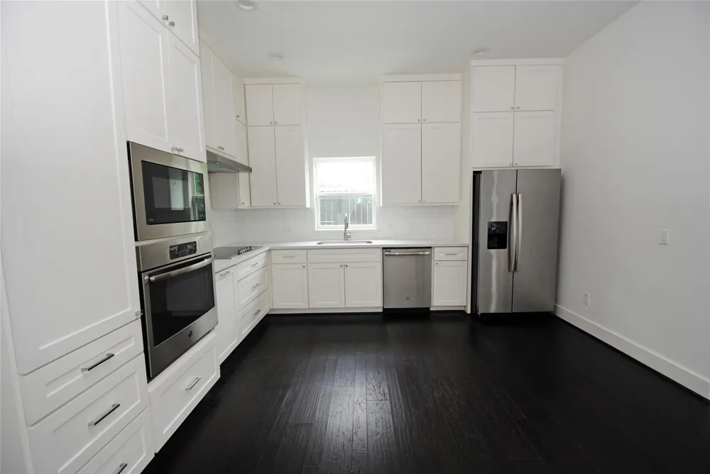 7707 Jacquelyn Oaks Road Houston, TX 77055
