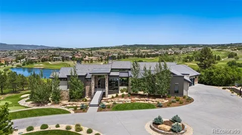 1484 Vine Cliff Heights