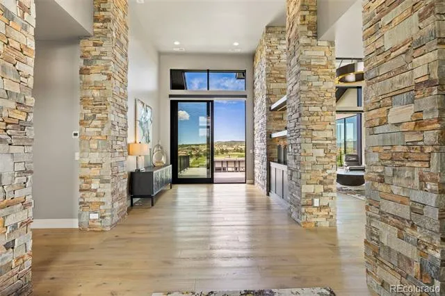 1484 Vine Cliff Heights Colorado Springs, CO 80921