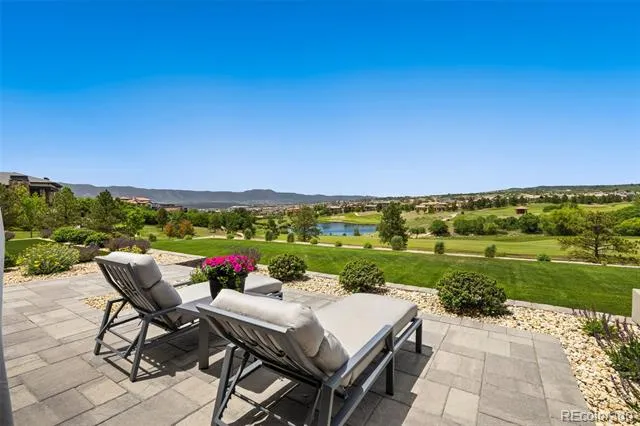 1484 Vine Cliff Heights Colorado Springs, CO 80921