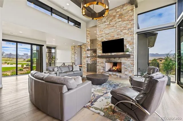 1484 Vine Cliff Heights Colorado Springs, CO 80921