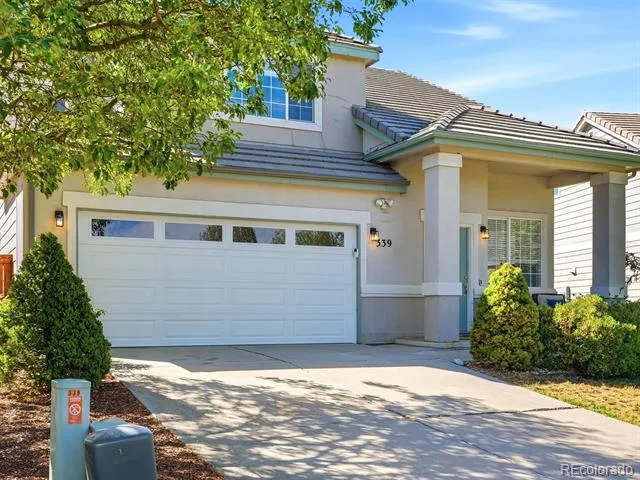 339 Ivory Circle Aurora, CO 80011