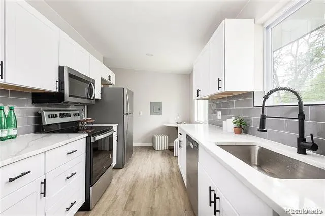 691 S Simms Street Lakewood, CO 80228