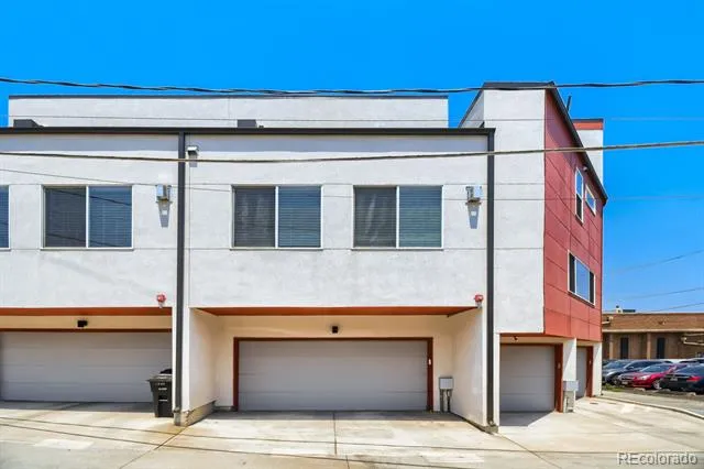 1922 W 38th Avenue Denver, CO 80211