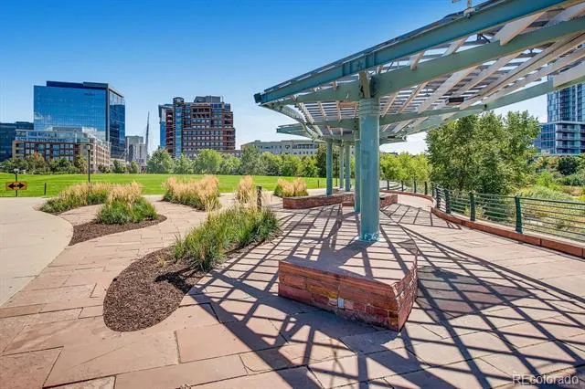 1922 W 38th Avenue Denver, CO 80211