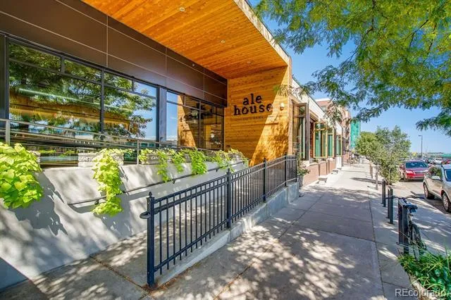 1922 W 38th Avenue Denver, CO 80211