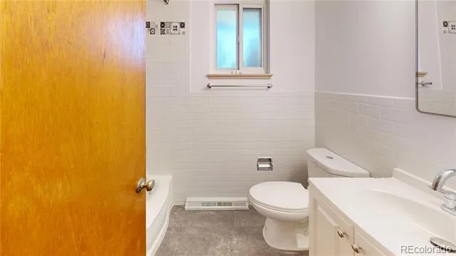 7805 W 41st Avenue #4 Wheat Ridge, CO 80033