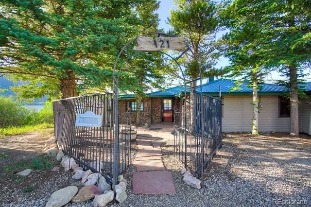 121 Fishermans Drive Silverthorne, CO 80498