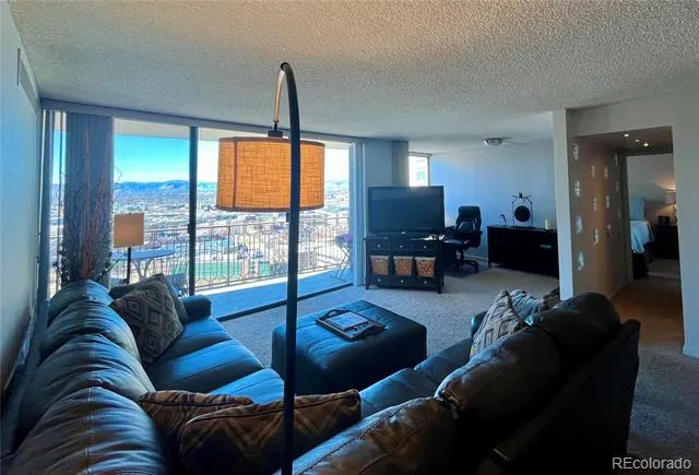 1020 15th Street #33A Denver, CO 80202