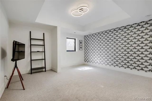 301 Krameria Street Denver, CO 80220