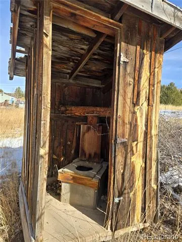 906 Victor Avenue Goldfield, CO 80860