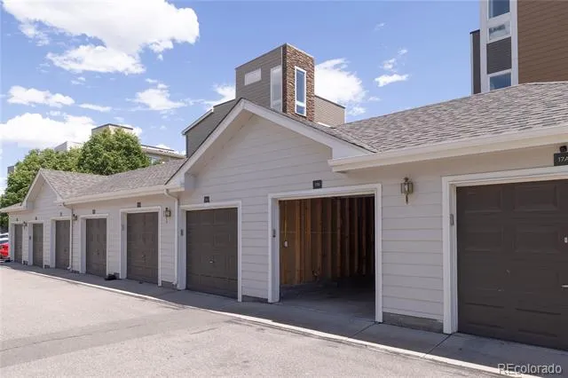 15700 E Jamison Drive #3-201 Englewood, CO 80112