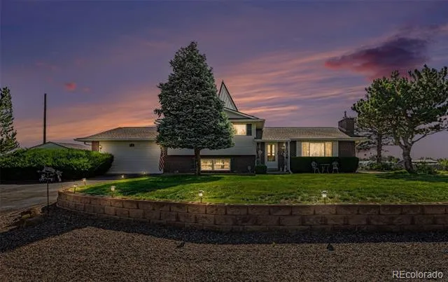 1014 Nepal Street Aurora, CO 80018