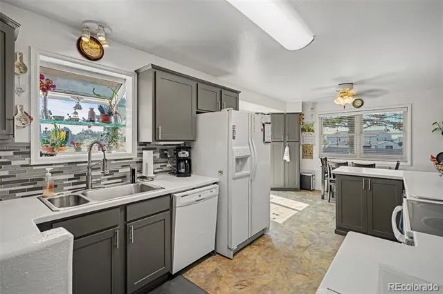 1014 Nepal Street Aurora, CO 80018