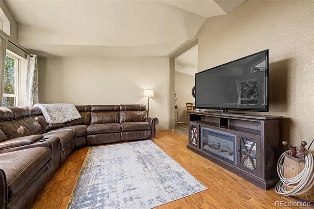 840 Bunyan Avenue Berthoud, CO 80513