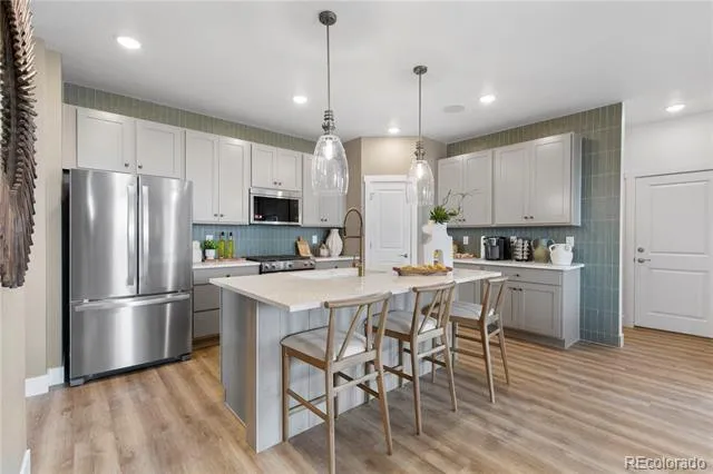 24200 E 54th Place Aurora, CO 80019