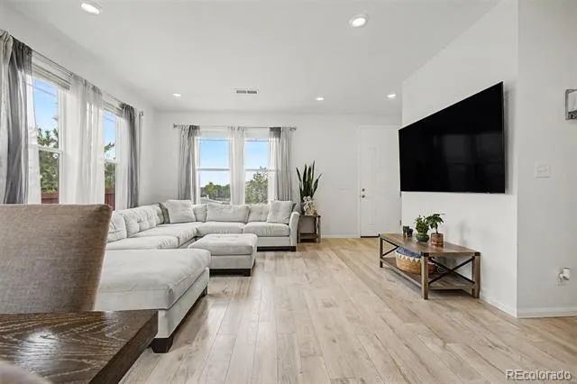 13657 Ash Circle Thornton, CO 80602