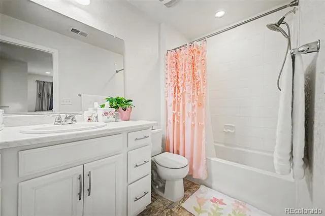 13657 Ash Circle Thornton, CO 80602
