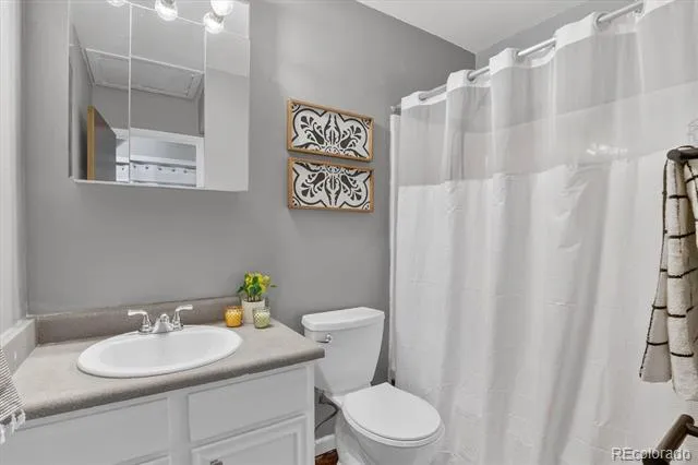 1257 S Dillon Way Aurora, CO 80012