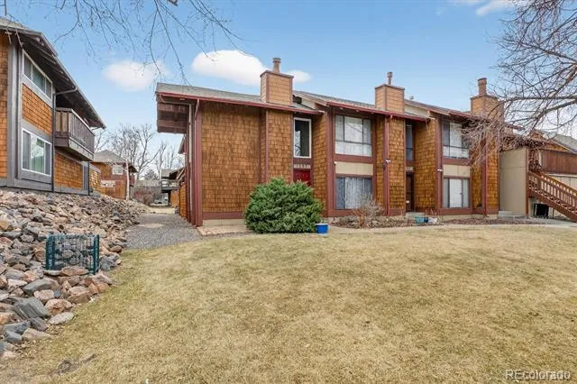 1257 S Dillon Way Aurora, CO 80012