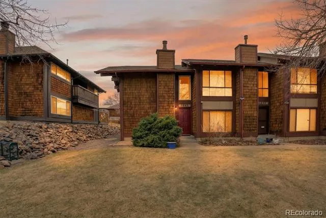 1257 S Dillon Way Aurora, CO 80012