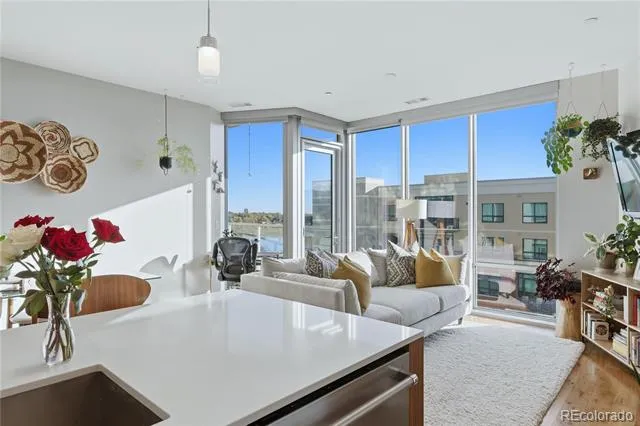 4200 W 17th Avenue #611 Denver, CO 80204