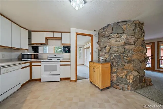 475 Circle Drive Evergreen, CO 80439