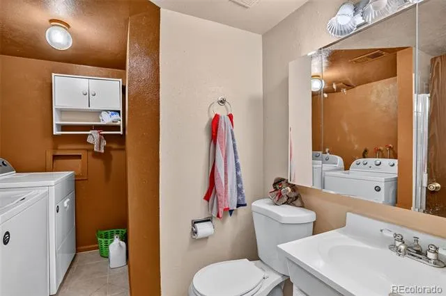 4684 Chandler Court Denver, CO 80239