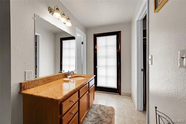 7439 S Depew Street Littleton, CO 80128