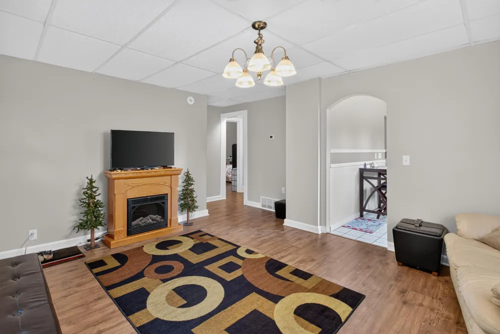 3533 E Gordon Drive Spring Arbor, MI 49283