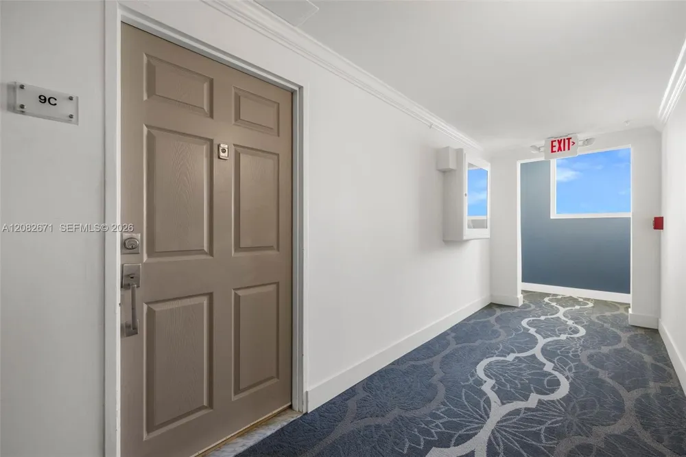 10350 W Bay Harbor Dr #9C Bay Harbor Islands, FL 33154