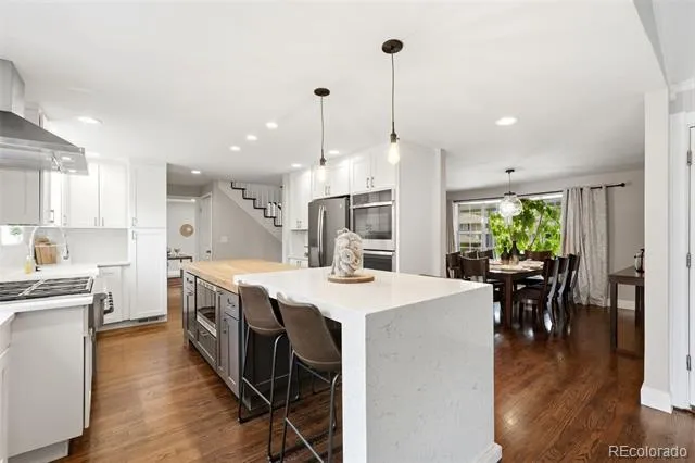 7705 E Napa Place Denver, CO 80237