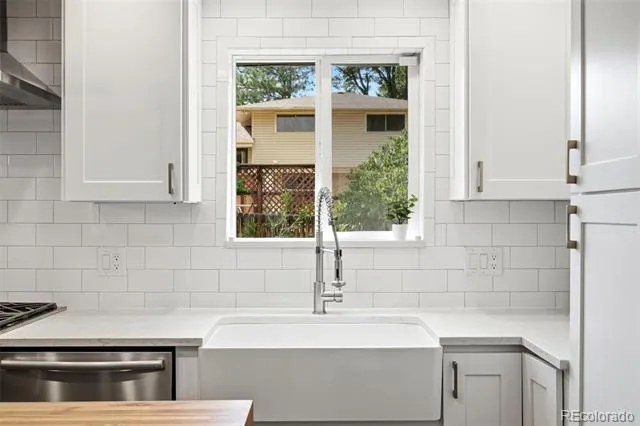 7705 E Napa Place Denver, CO 80237
