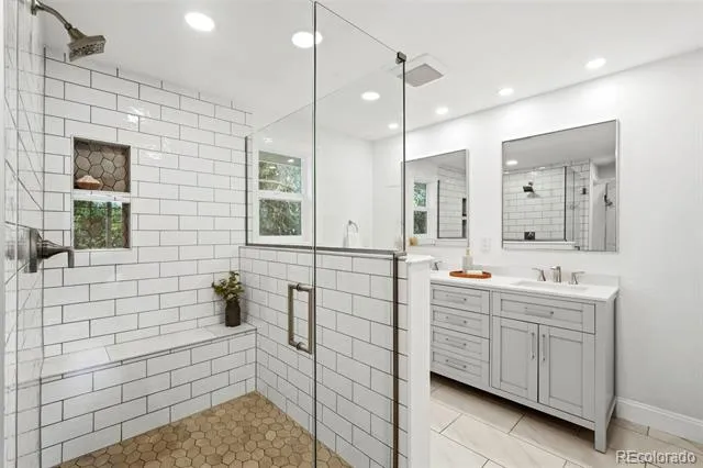7705 E Napa Place Denver, CO 80237