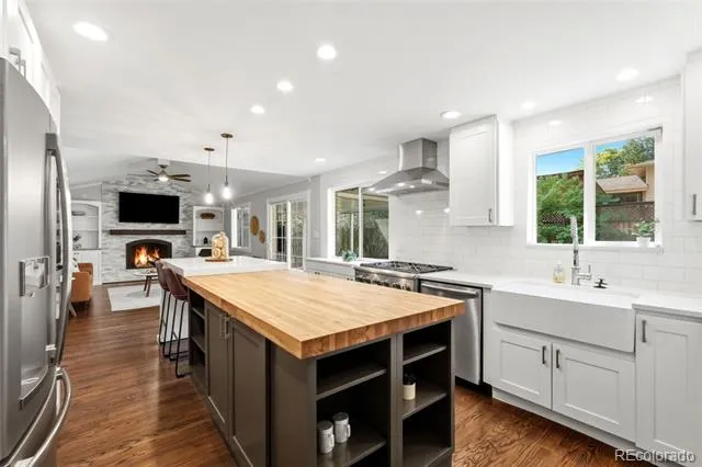 7705 E Napa Place Denver, CO 80237