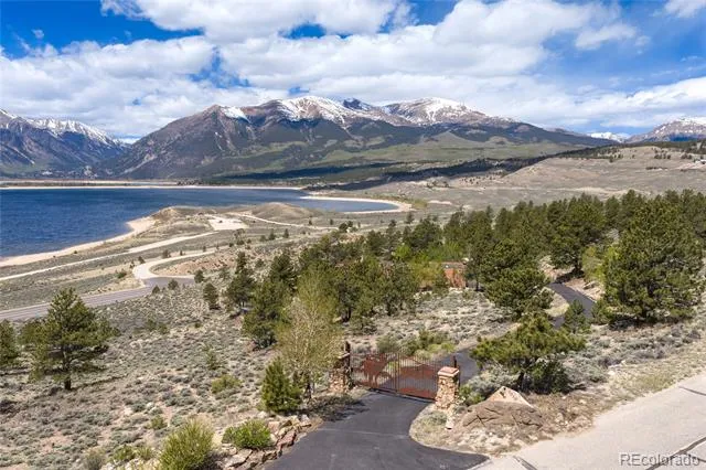 5910 County Road 10 Twin Lakes, CO 81251