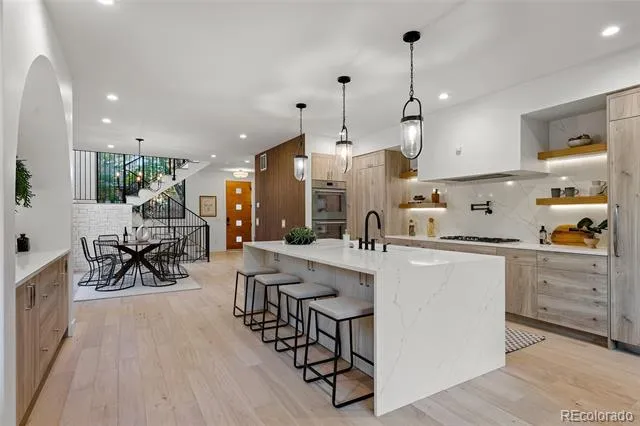 237 Madison Street Denver, CO 80206