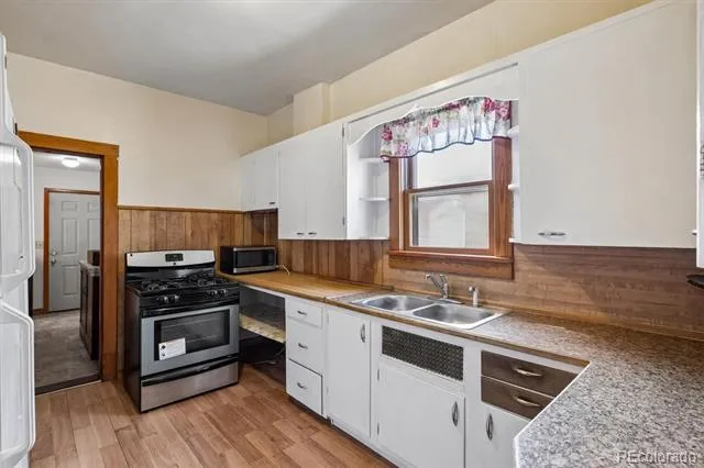 1106 Cheyenne Street Golden, CO 80401
