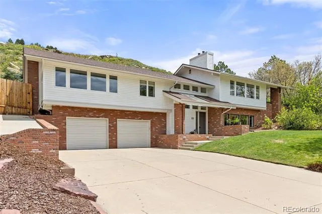 33 Oakridge Drive Castle Rock, CO 80104