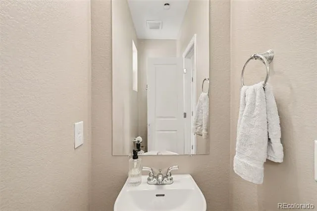 3512 Streamwood Drive Johnstown, CO 80534